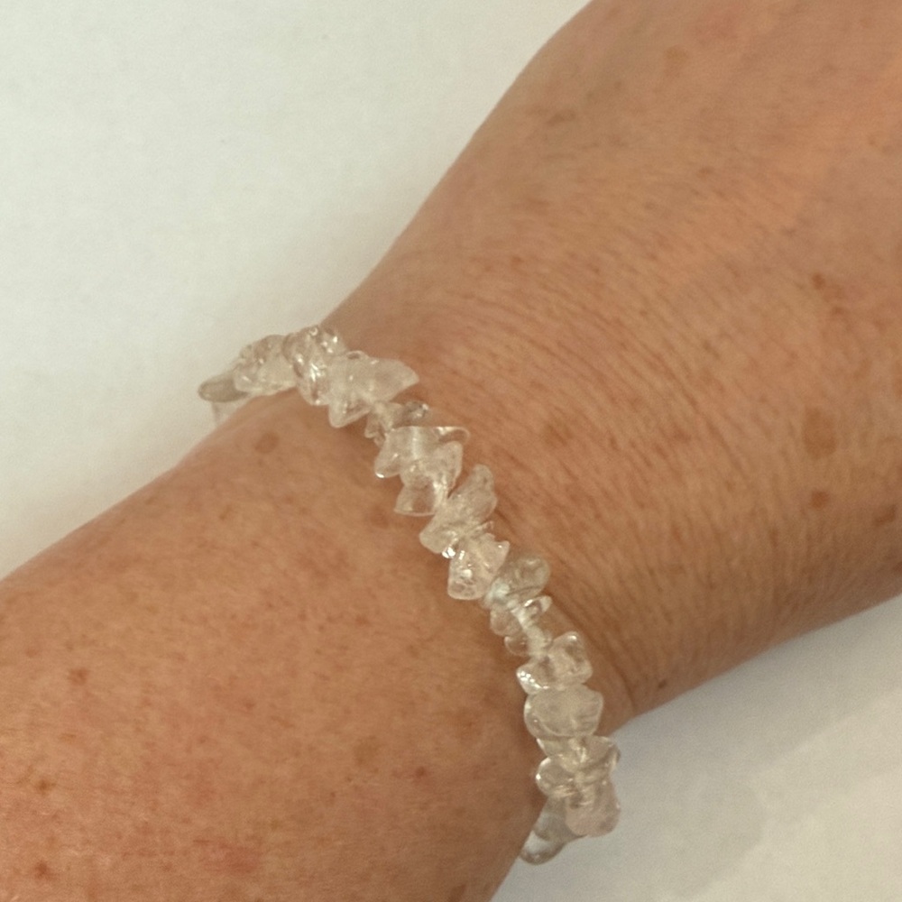 Elegant Clear Quartz Bracelet